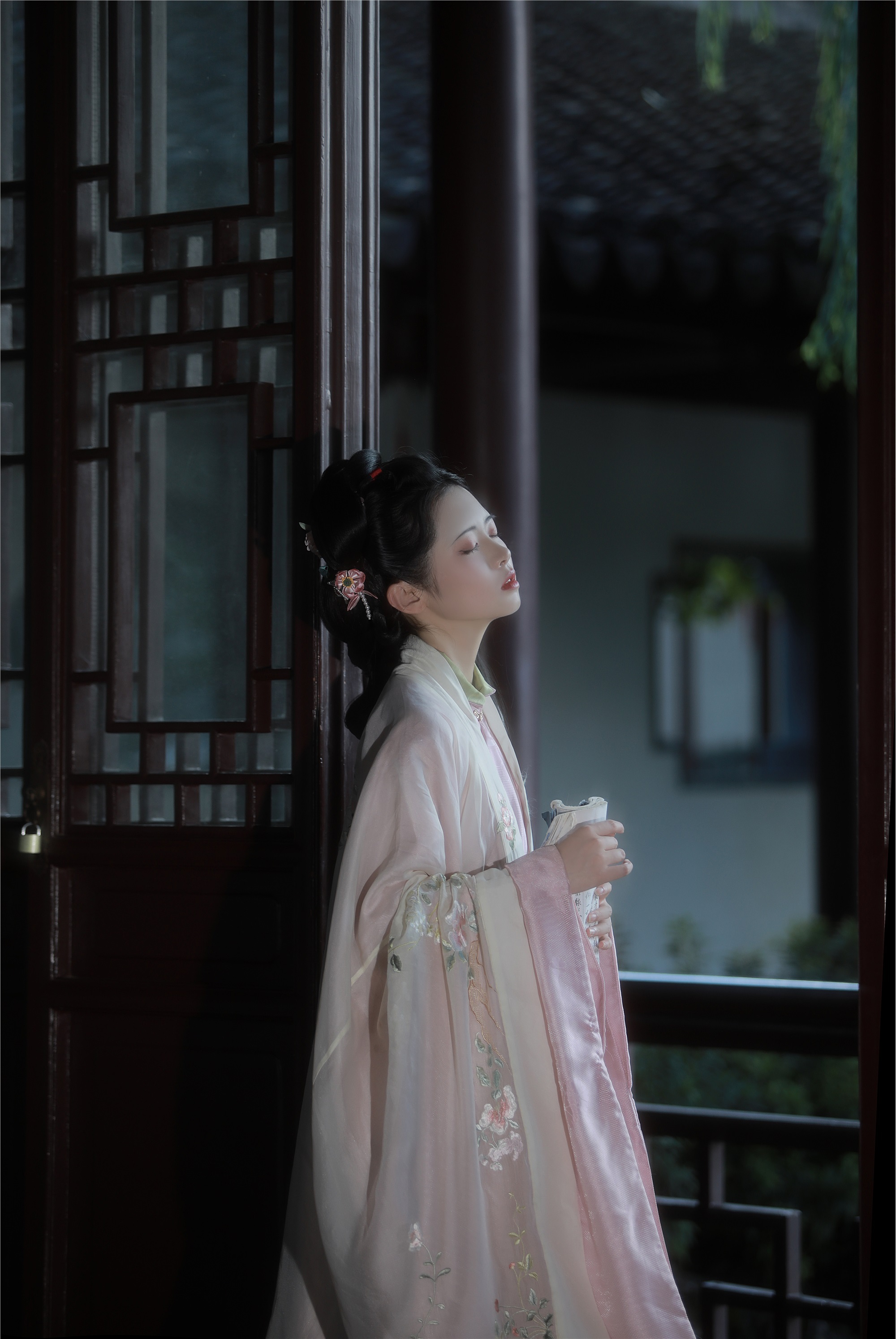 YITUYU艺图语 2025.01.23 你要写江南，就不能只写江南 一枝眠眠